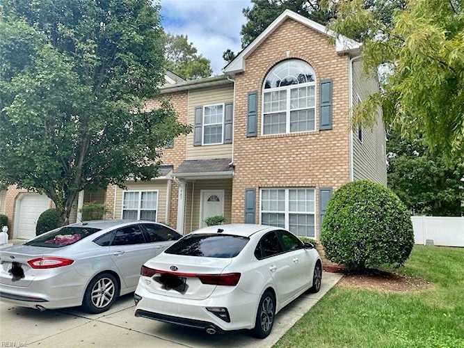 463 Revolution Ln Newport News, VA 23608