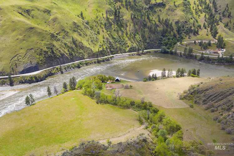1175 Big Salmon Rd Riggins, ID 83549