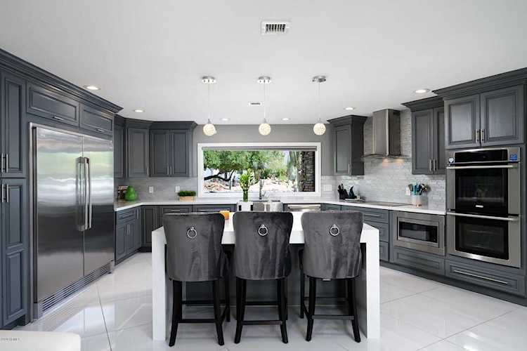 23002 N Las Lavatas Road Scottsdale, AZ 85255