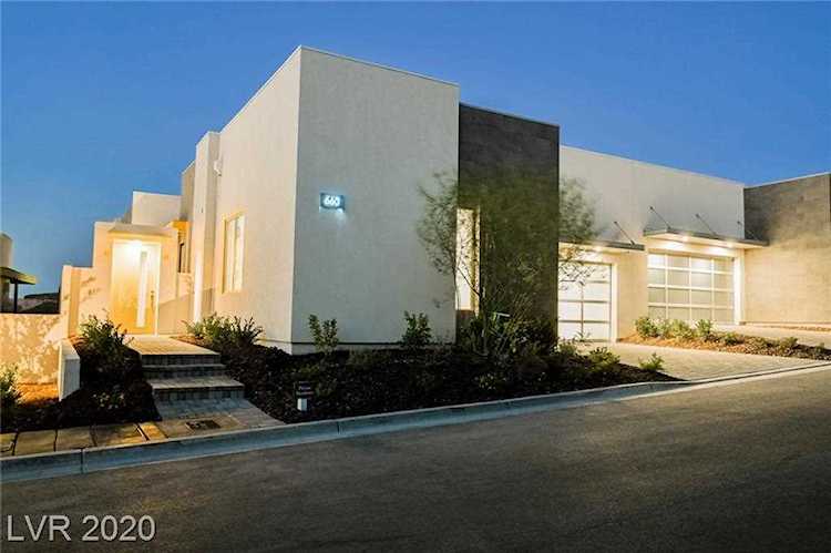 660 Falcon Summit Ct Henderson, NV 89012