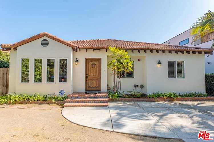 2920 Kansas Avenue Santa Monica, CA 90404