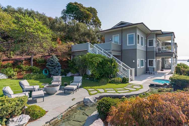 576 San Pedro Cove San Rafael, CA 94901