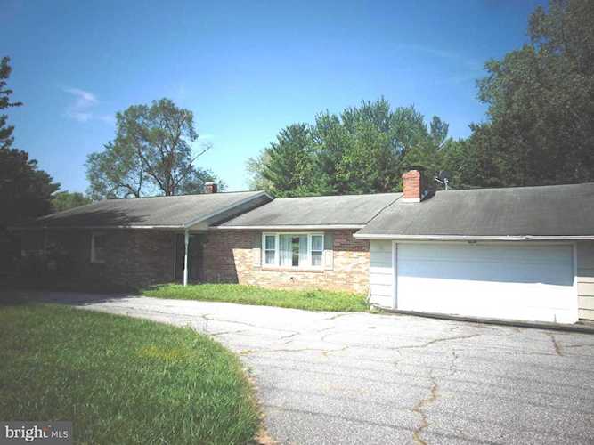 136 Hanover Pike Hampstead, MD 21074
