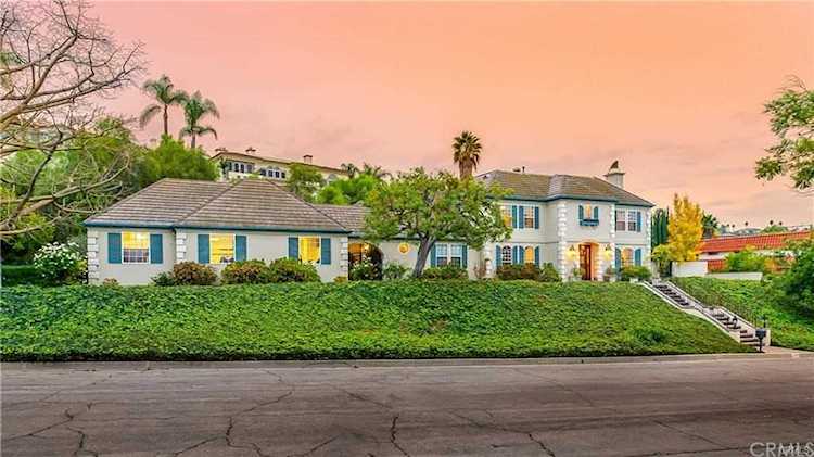 1325 S Sandy Hill Drive West Covina, CA 91791