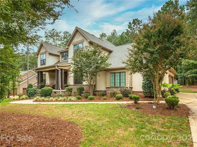 4124 Persimmon Rd Lancaster, SC 29720