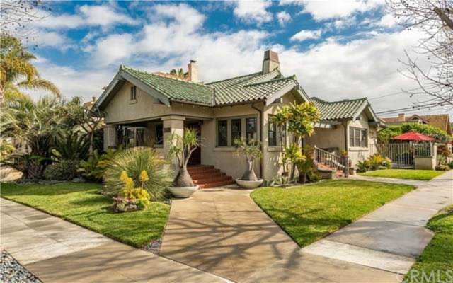 252 Roswell Avenue Long Beach, CA 90803