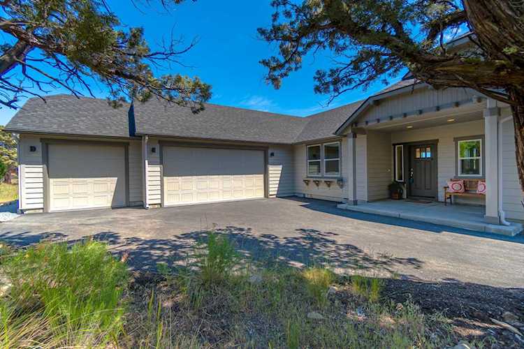 168 Highland Meadow Loop Redmond, OR 97756