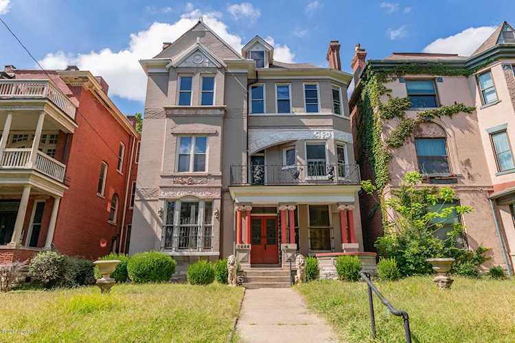 1444 S 4Th Louisville, KY 40208