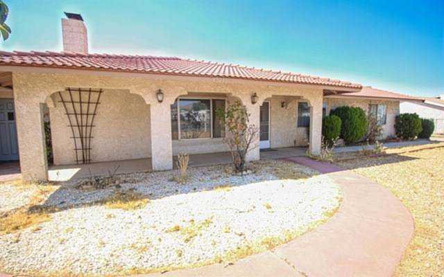 12612 Navajo Road Apple Valley, CA 92308