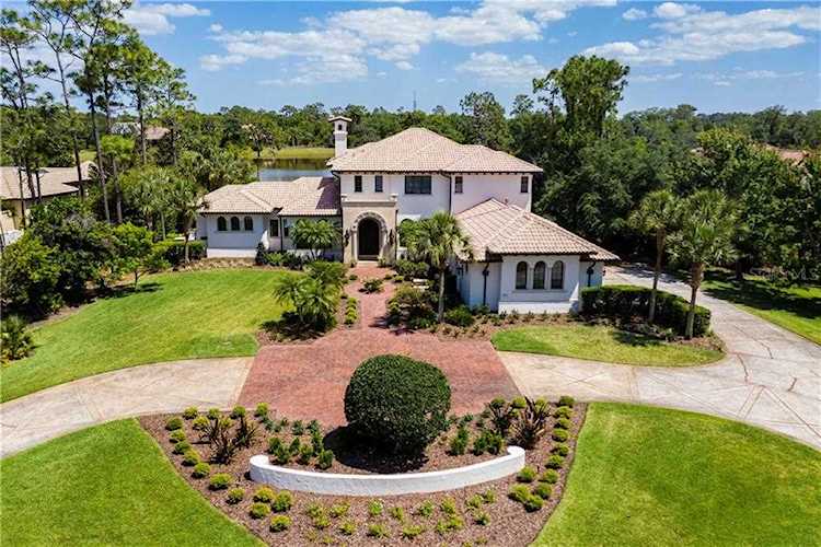 9824 Sloane St Orlando, FL 32827