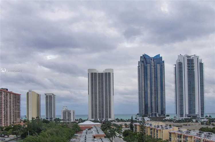 17150 N Bay Rd #2815 Sunny Isles Beach, FL 33160