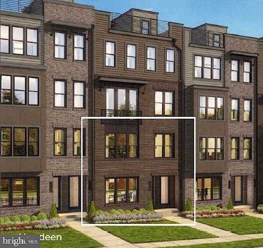 14428 Beckett Glen Circle Chantilly, VA 20151