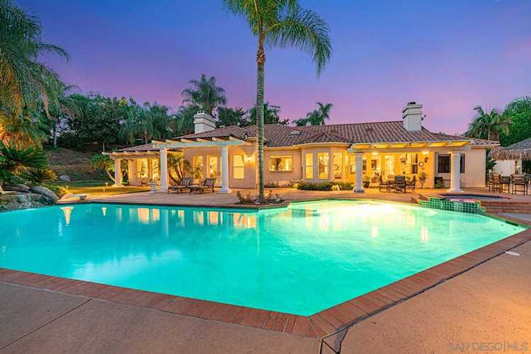 2146 Corte Plata Espuela Alpine, CA 91901