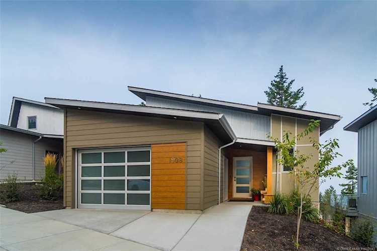 1908 Porcupine Point Crescent Kelowna, BC V1V0C6