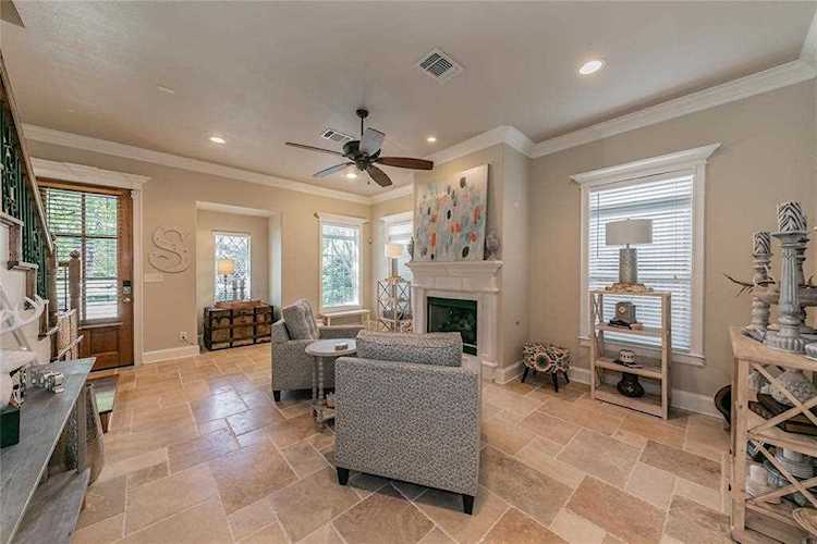 4634 El Campo Avenue Fort Worth, TX 76107