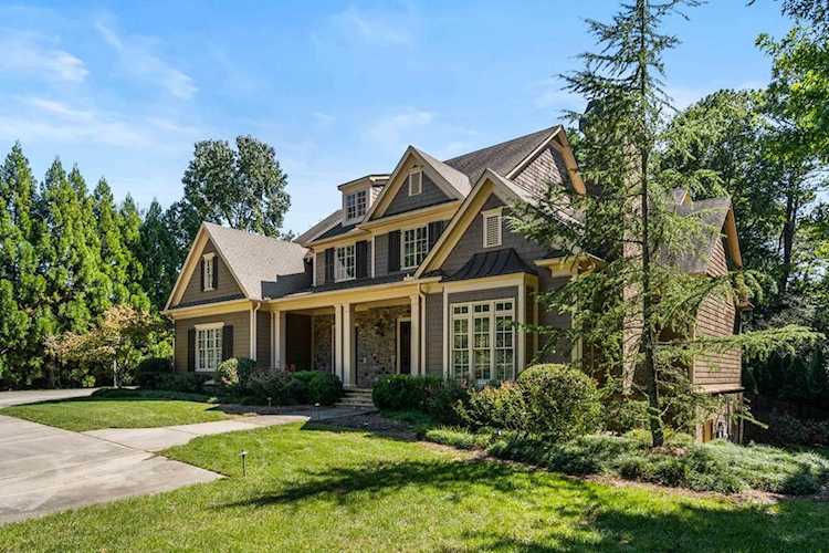4968 Long Island Dr NW Atlanta, GA 30327