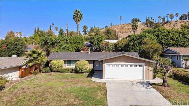 20741 Martha Street Woodland Hills, CA 91367