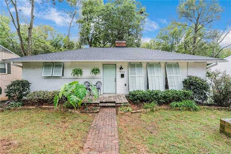 5128 Valley Stream Rd Charlotte, NC 28209