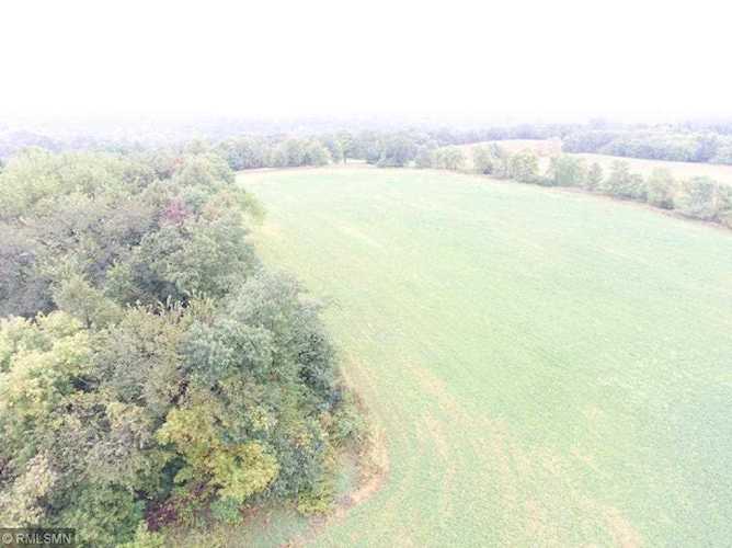 16510 Co. Rd 40 Carver, MN 55315