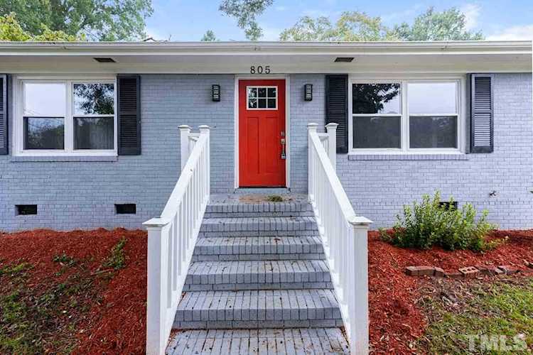 805 Delbridge Street Garner, NC 27529