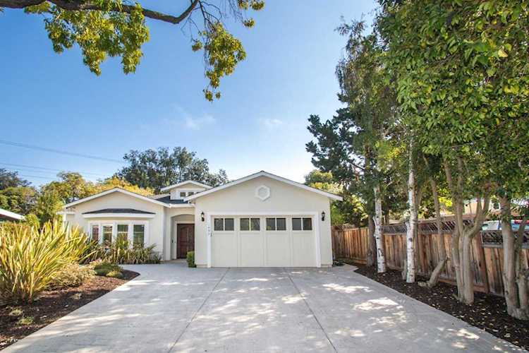 1093 Moreno Ave Palo Alto, CA 94303