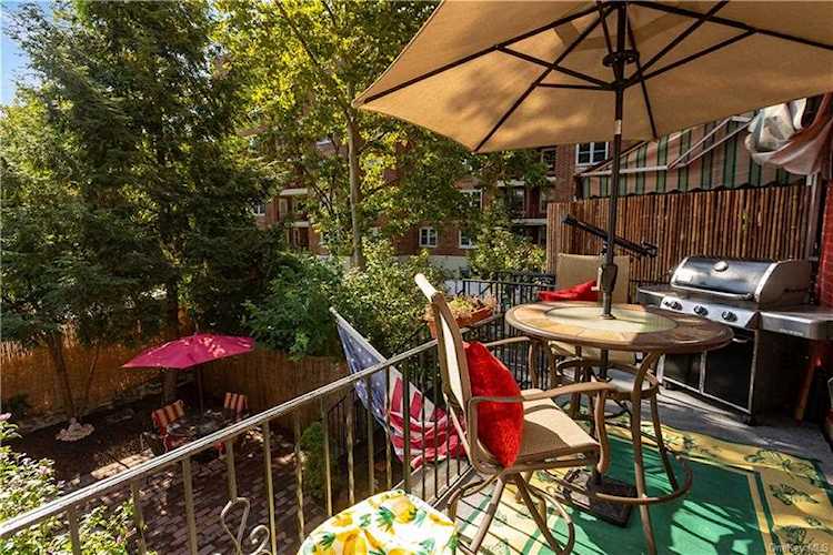 3216 Irwin Avenue Bronx, NY 10463