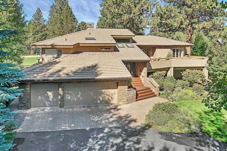 19582 Green Lakes Loop Bend, OR 97702