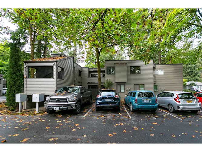 15938 Quarry Rd #A-6 Lake Oswego, OR 97035
