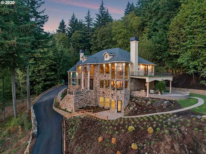2150 N 14th St Washougal, WA 98671