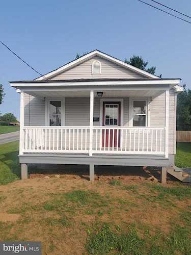 218 W. 4th Ave Ranson, WV 25438