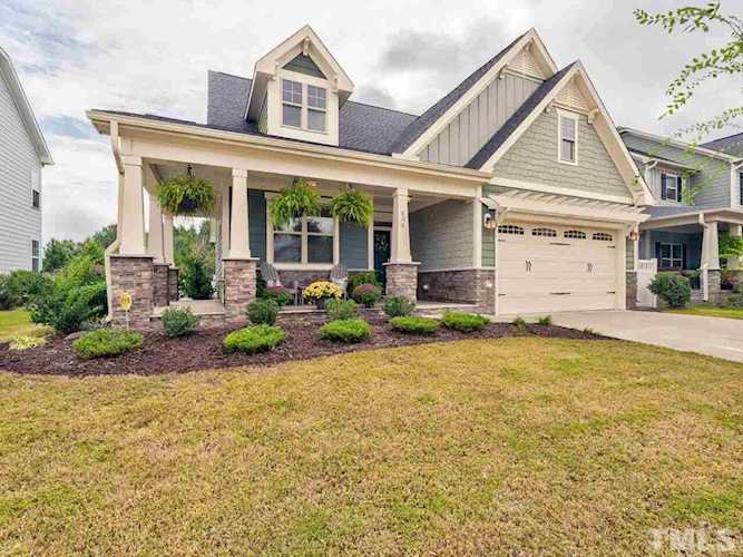 806 Heartland Flyer Drive Knightdale, NC 27545