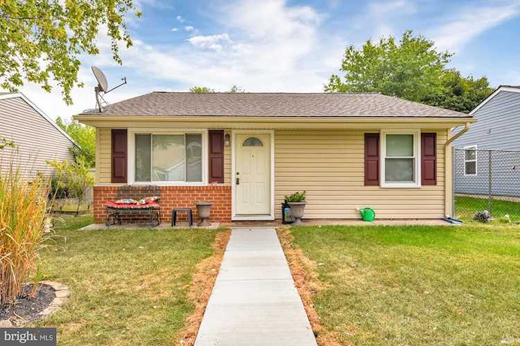 409 Cherry Oak Ct Taneytown, MD 21787
