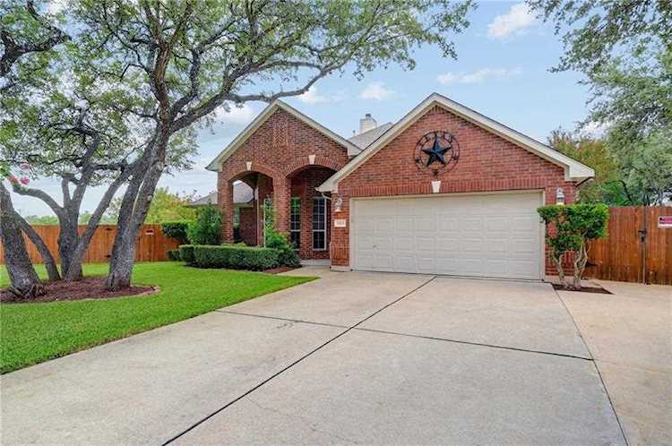 1923 Rutherford DR Leander, TX 78641