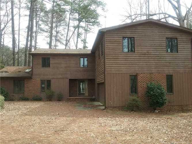 2010 Country Club Ct Sanford, NC 27332 | MLS 632317 Photo 1
