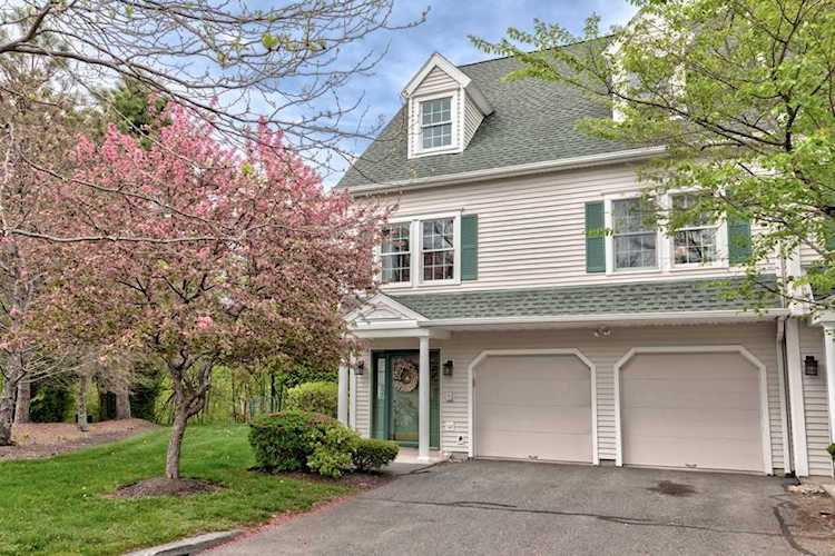 20 Maytum Way #20 Middleton, MA 01949 | MLS 72660924 Photo 1