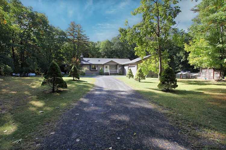 151 E Honey Hollow Rd Earlton, NY 12058 MLS 202029801