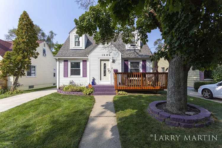 1025 Elliott St Grand Rapids, MI 49507