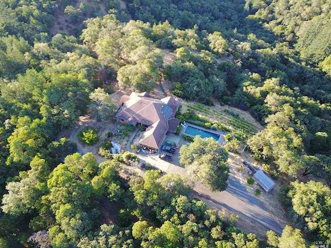 2235 Hot Springs Road Cloverdale, CA 95425
