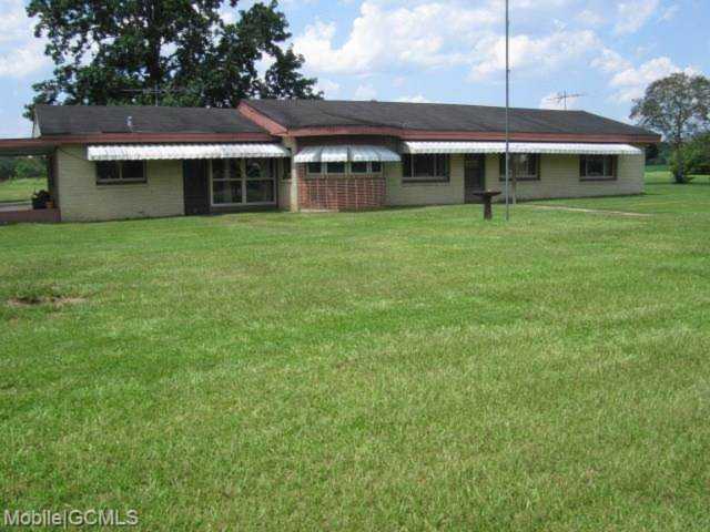 13100 Fort Lake Rd Grand Bay, AL 36541