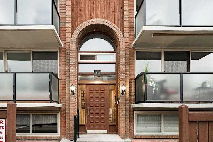 1411 7 Ave NW Calgary, AB T2N 0Z3