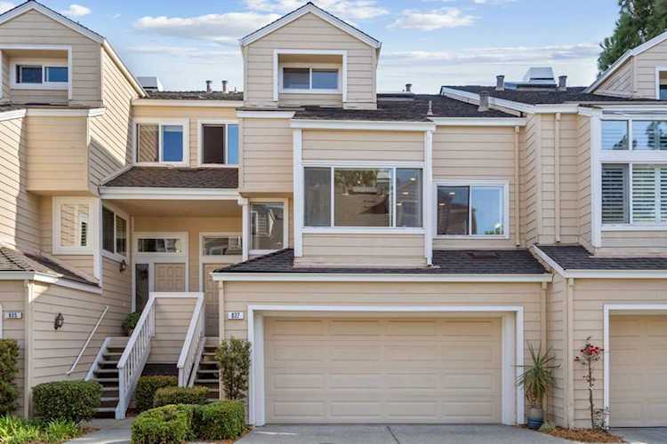 837 Intrepid Ln Redwood City, CA 94065