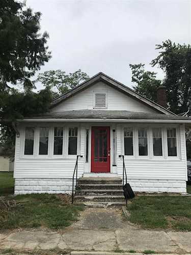 406 NE 1ST Street Washington, IN 47501