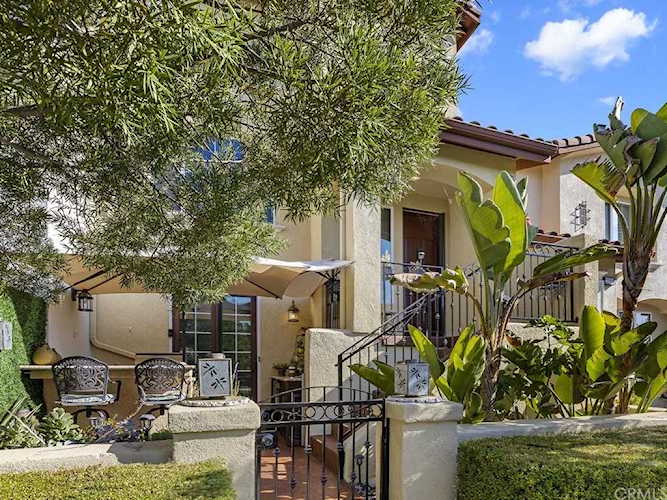 28989 Frankfort Lane Temecula, CA 92591