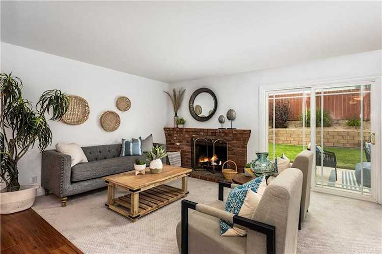 380 S Poinsettia Avenue Brea, CA 92821
