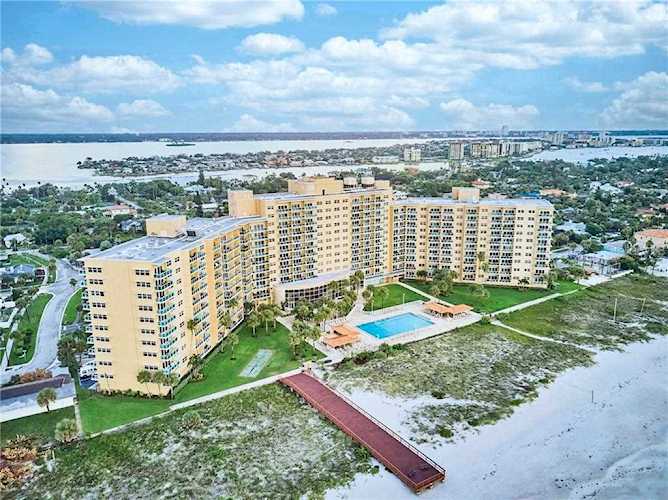 880 Mandalay Ave #C814 Clearwater, FL 33767