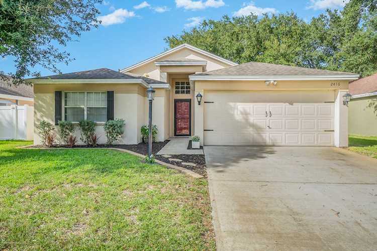 2416 Coral Ridge Circle Melbourne, FL 32935