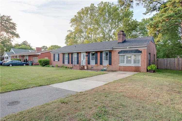 578 Colony Road Newport News, VA 23602