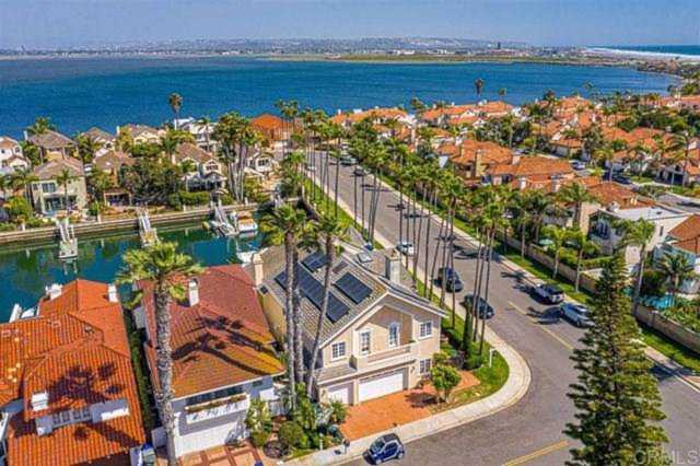 35 Buccaneer Way Coronado, CA 92118