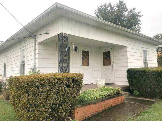 8305 E 900 S Road Elberfeld, IN 47613