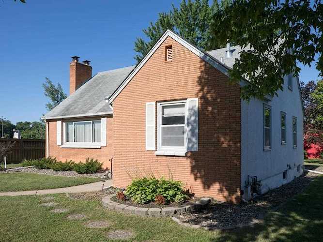 140 20th Avenue S Hopkins, MN 55343